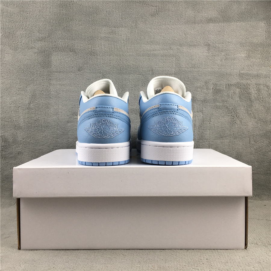 Nike Low Dunk Sneaker In Blue&White - DesignerGu