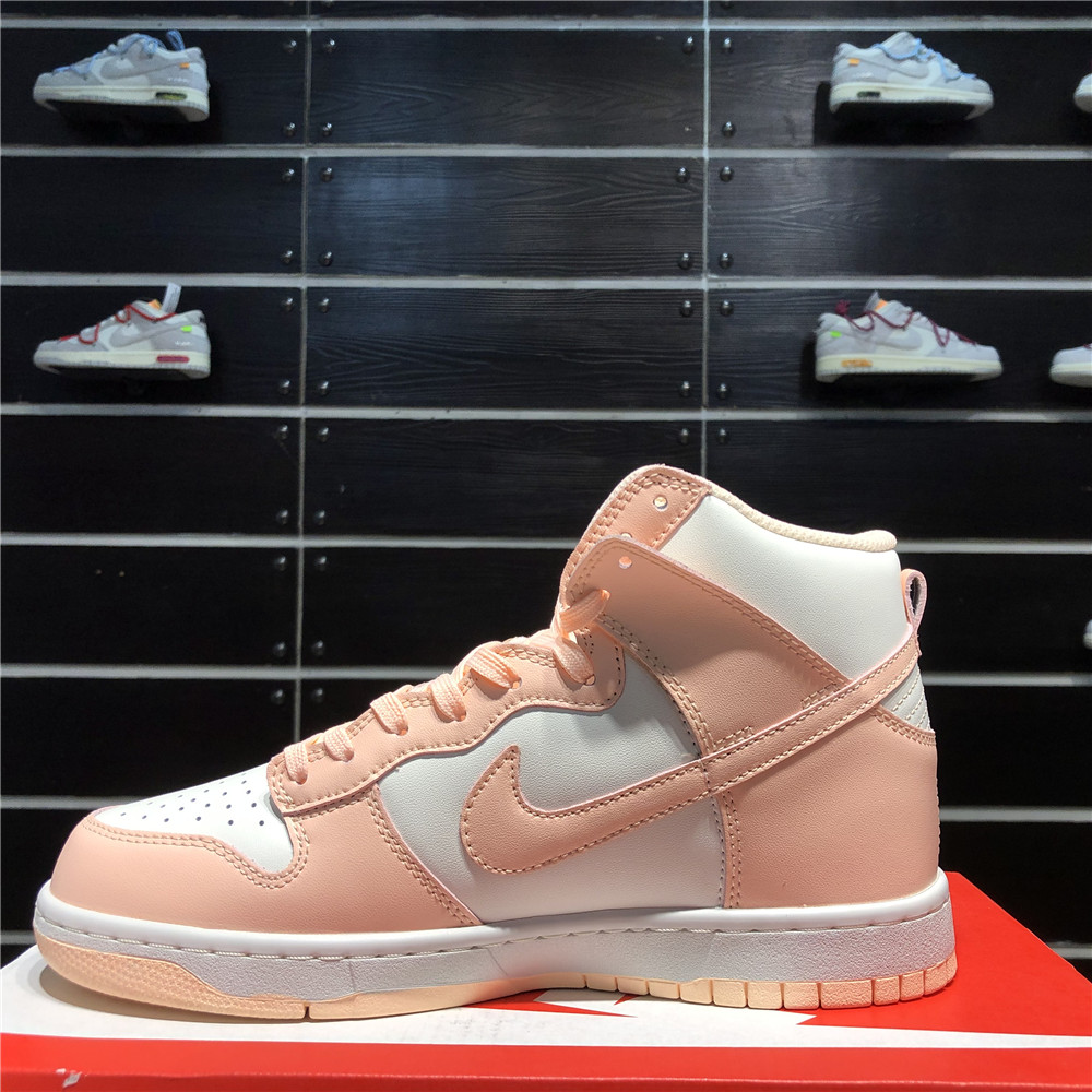 Nike Wmns SB Dunk HighCrimson Tint Sneaker - DesignerGu