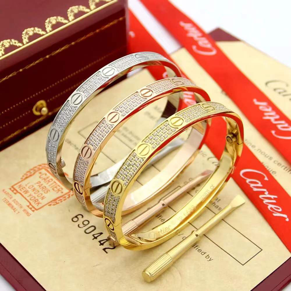 Cartier Love Bracelet - DesignerGu