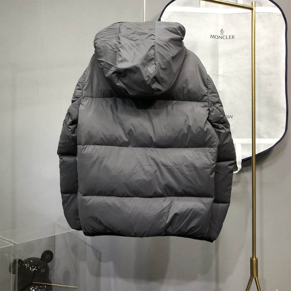 Moncler Short Down Jacket - DesignerGu