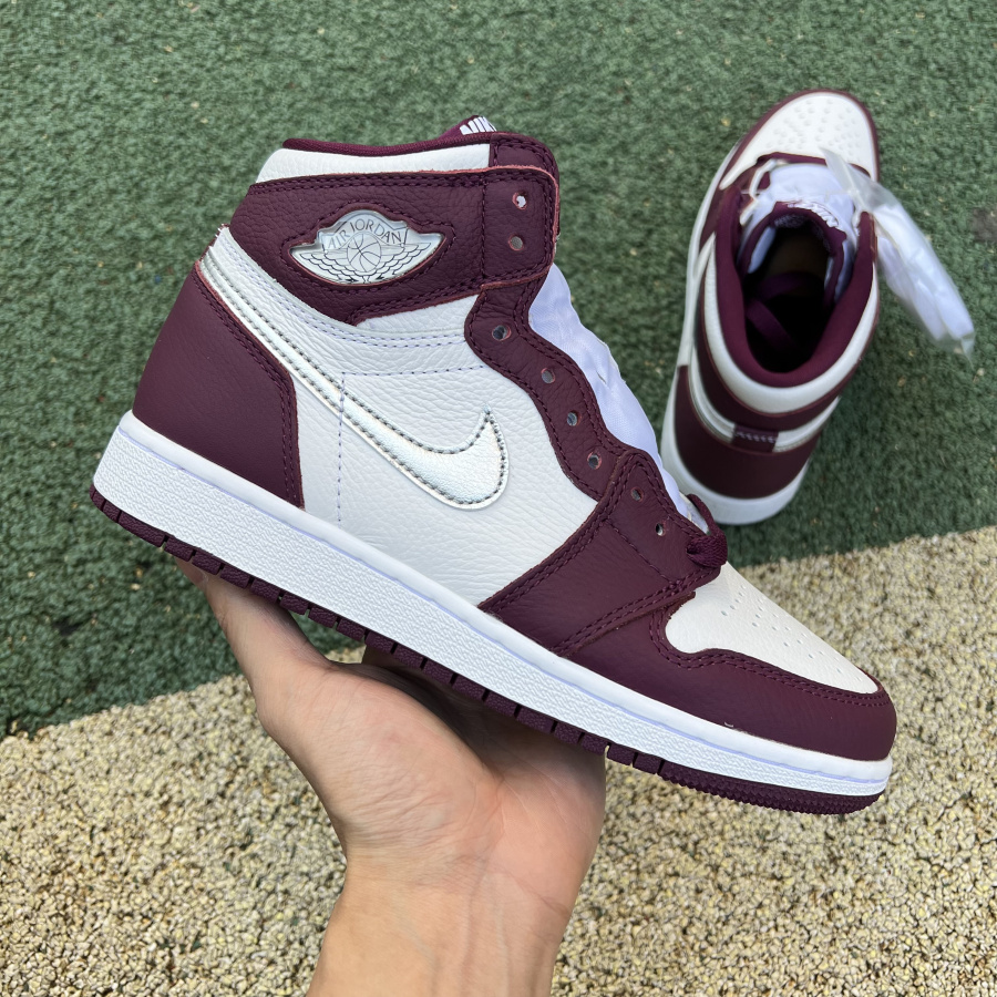 Jordan AJ 1 Retro High OG “Bordeaux” Sneaker - DesignerGu