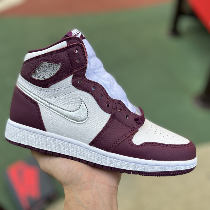 Jordan AJ 1 Retro High OG “Bordeaux” Sneaker - DesignerGu