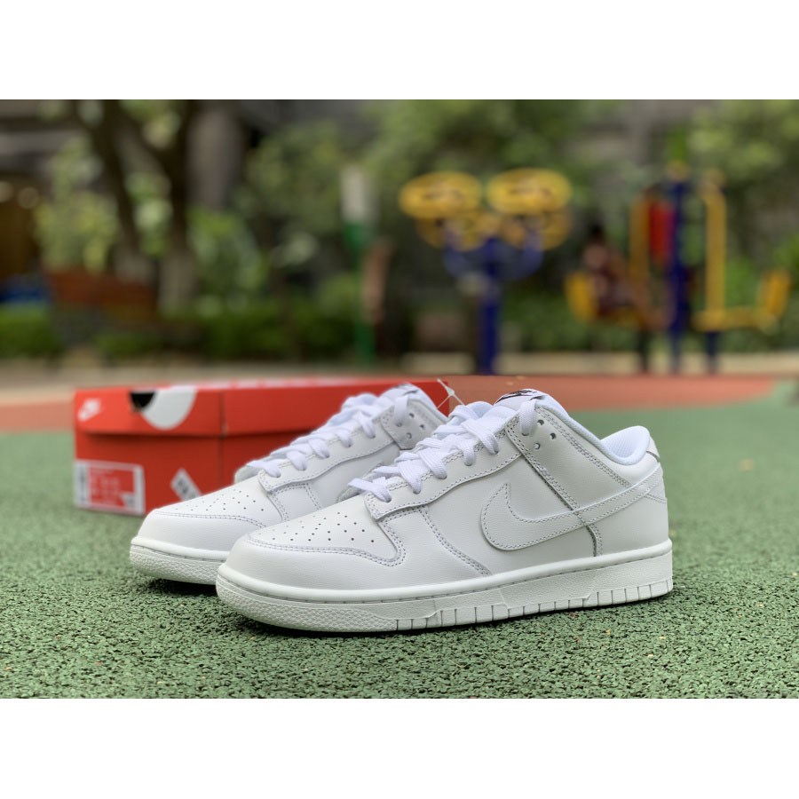 Nike Dunk Low Retro  - DesignerGu