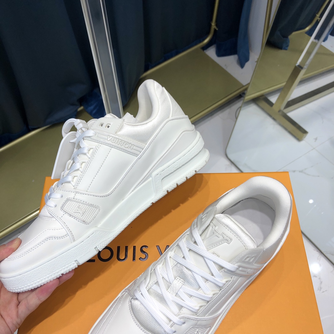 Louis Vuitton Trainer Sneaker(Upon UK Size) - DesignerGu