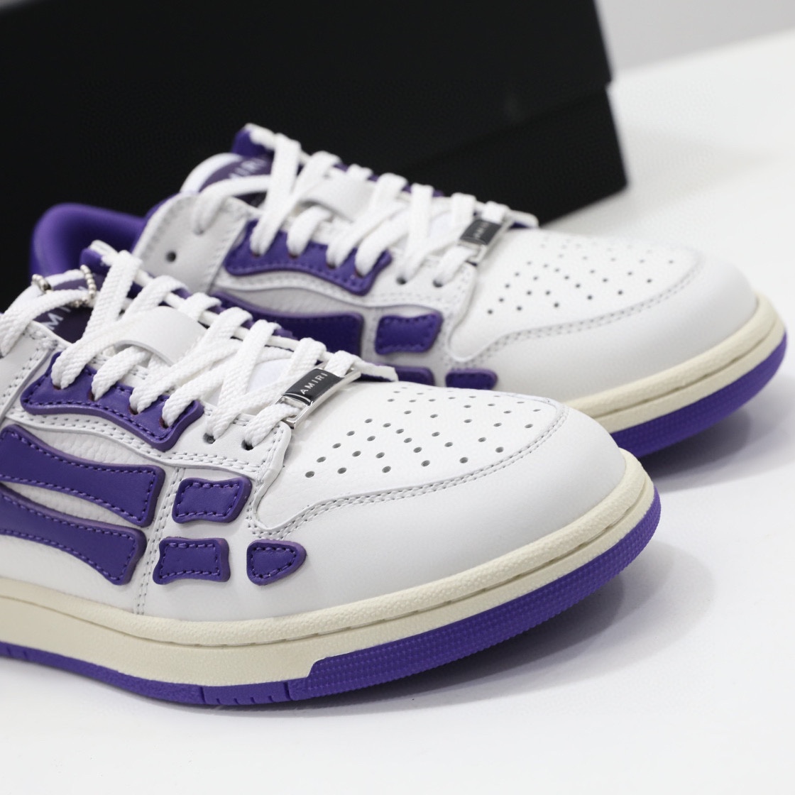 Amiri Skel-Top Low Sneaker Purple/White - DesignerGu