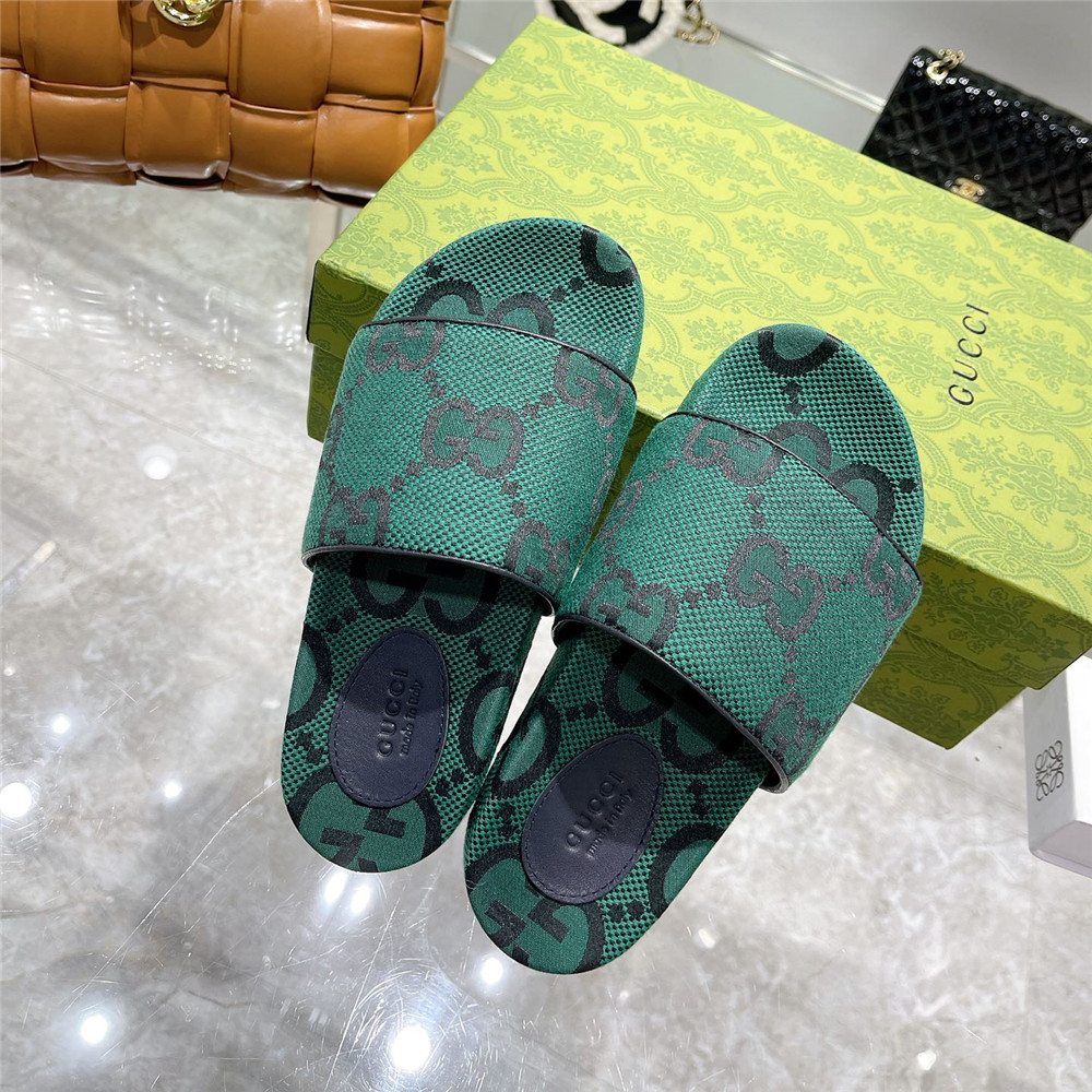 Gucci  Green GG Logo Slides - DesignerGu