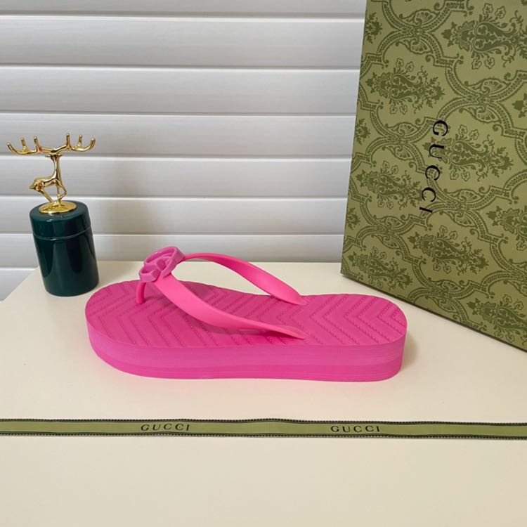 Gucci Thong Sandal With Double G - DesignerGu