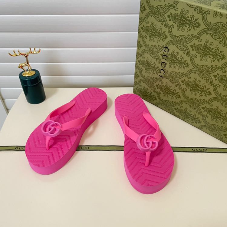 Gucci Thong Sandal With Double G - DesignerGu