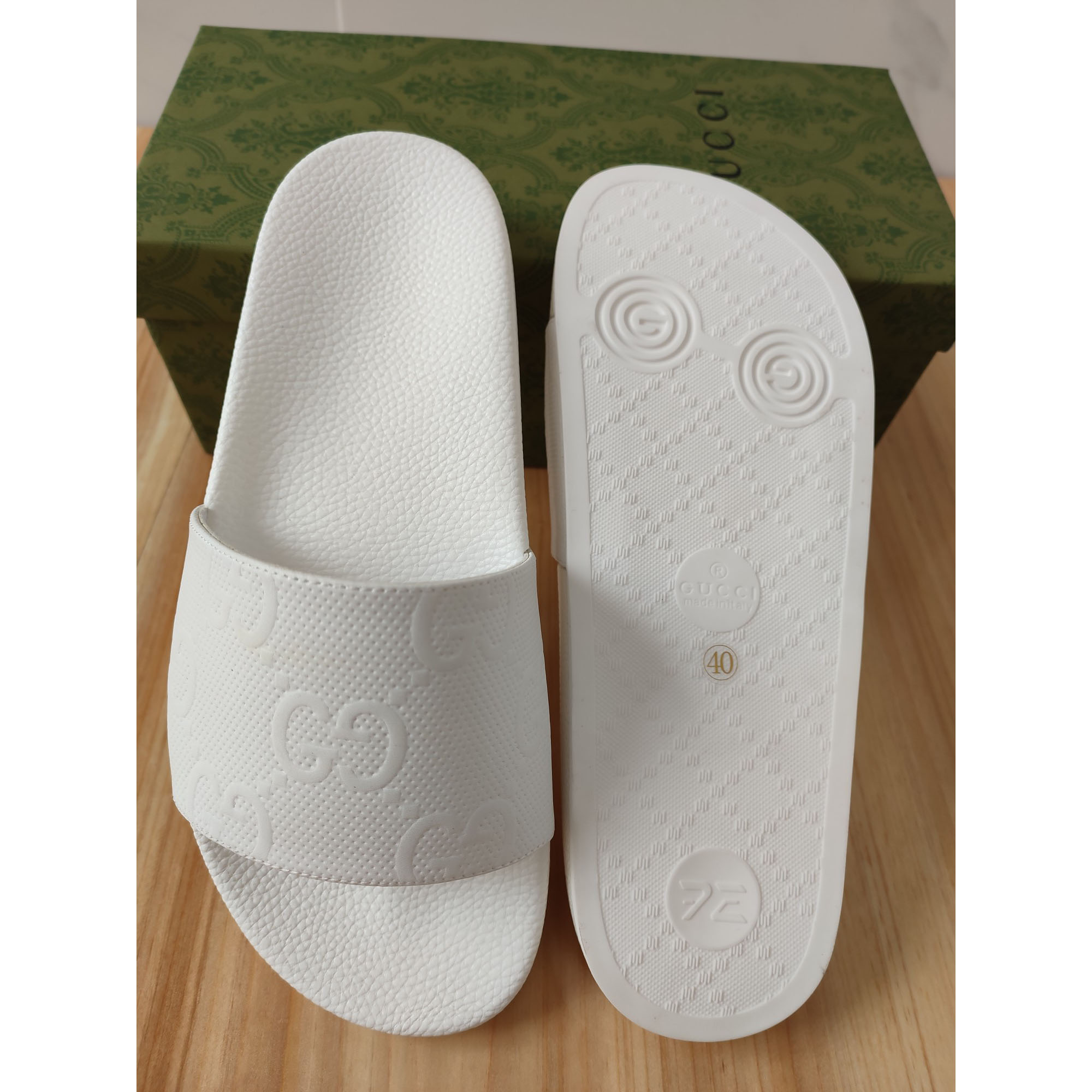 Gucci Logo Rubber Slide Sandal In White - DesignerGu