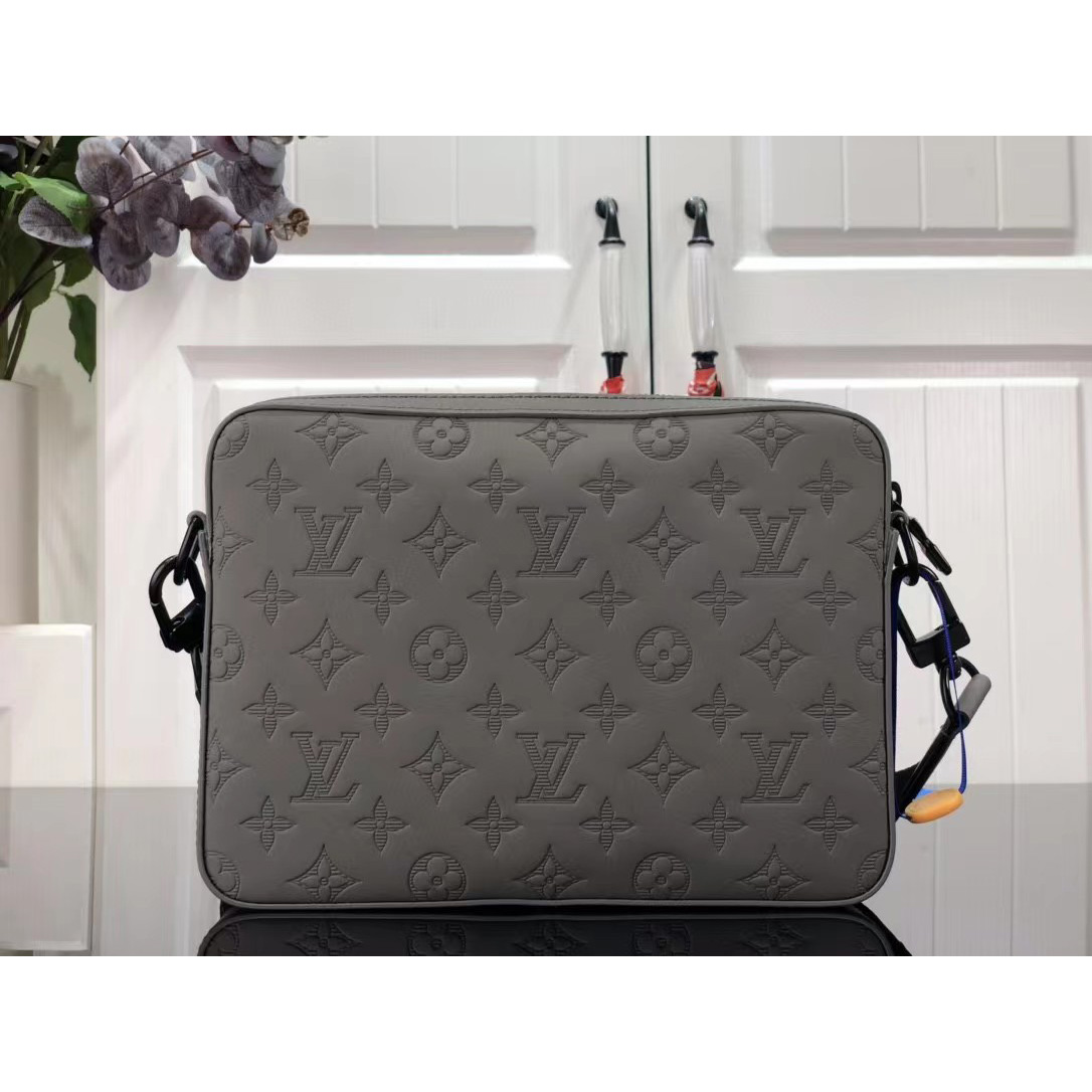 Louis Vuitton Duo Postman Bag(26 x 18.5 x 5CM） - DesignerGu