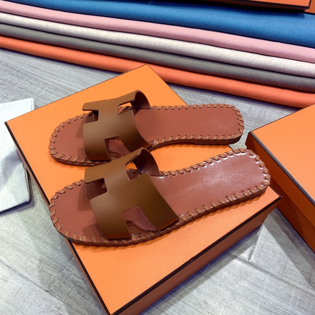 Hermes Leather Oran Sandals - DesignerGu