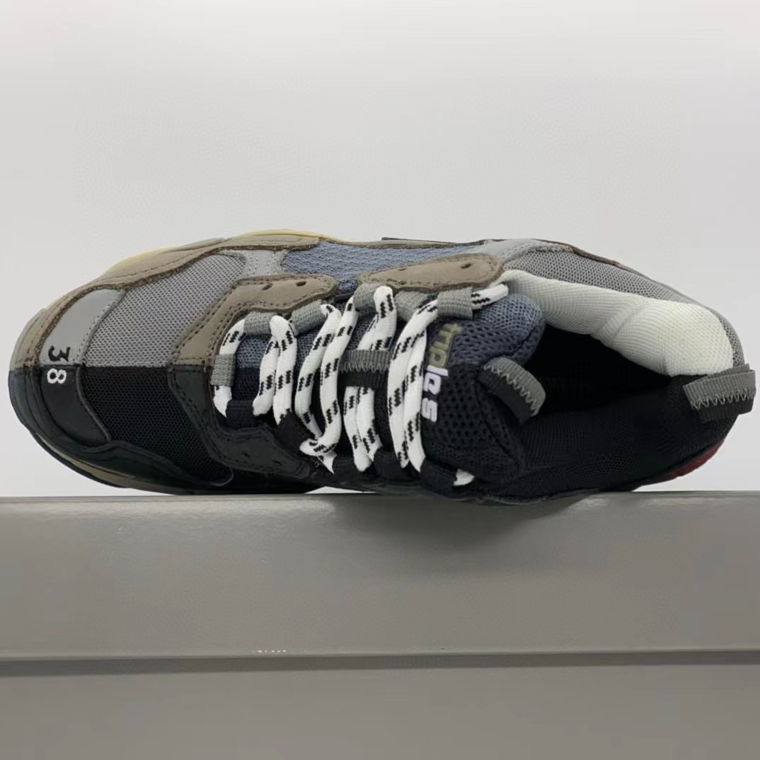 Balenciaga Triple S Sneaker  - DesignerGu