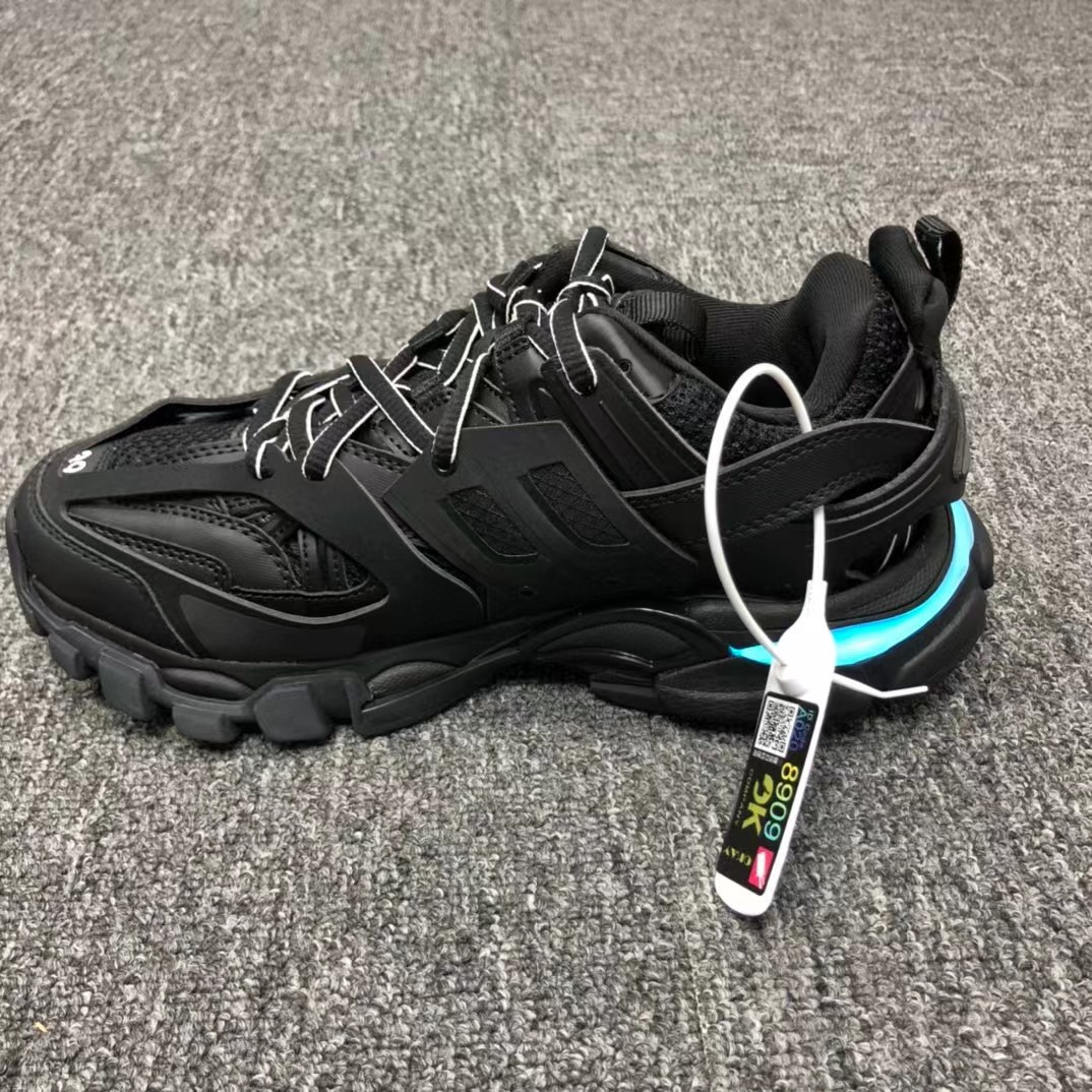 Balenciaga Tess S. Gomma Trek 3.0 LED Sneakers - DesignerGu