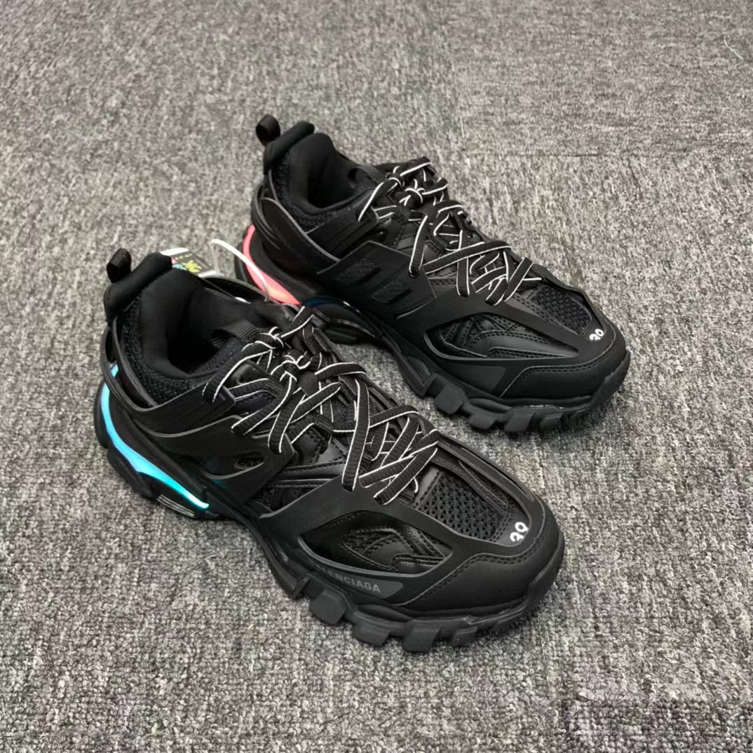 Balenciaga Tess S. Gomma Trek 3.0 LED Sneakers - DesignerGu