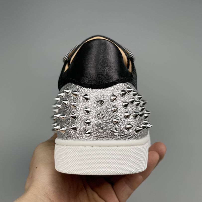 Christian Louboutin Sneaker - DesignerGu