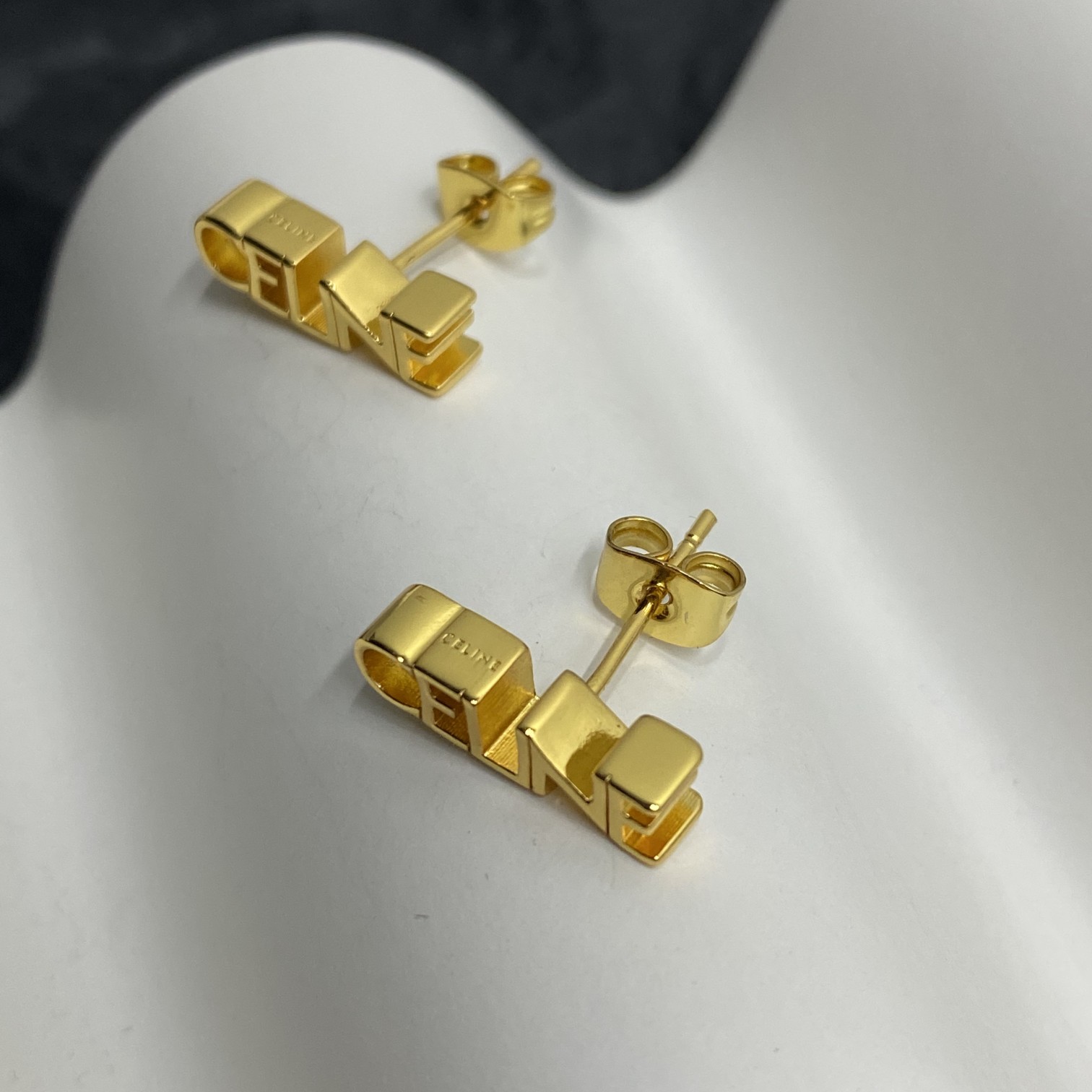 Celine Earrings  - DesignerGu