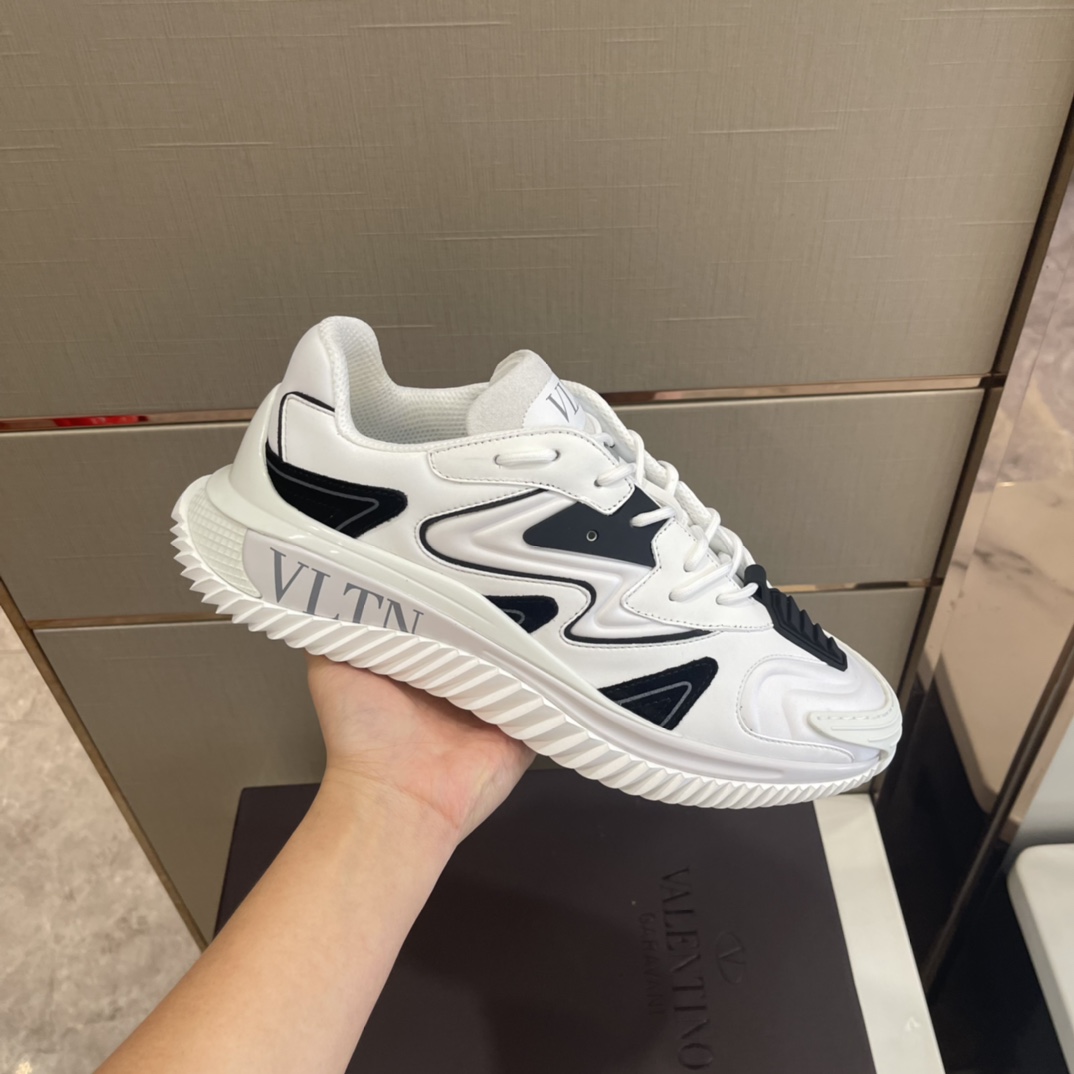 Valenti Wade Runner Sneaker - DesignerGu