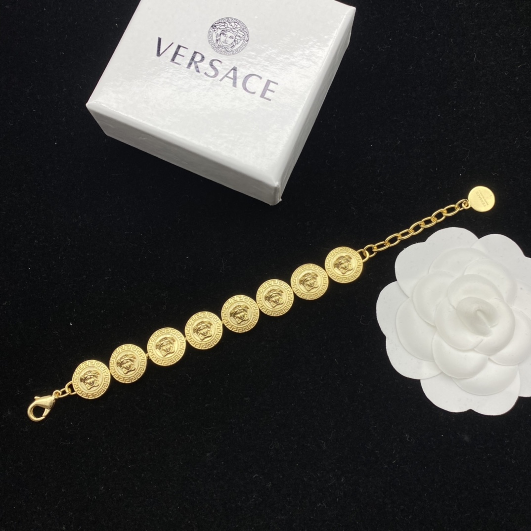 Versace Medusa Logo Bracelet - DesignerGu