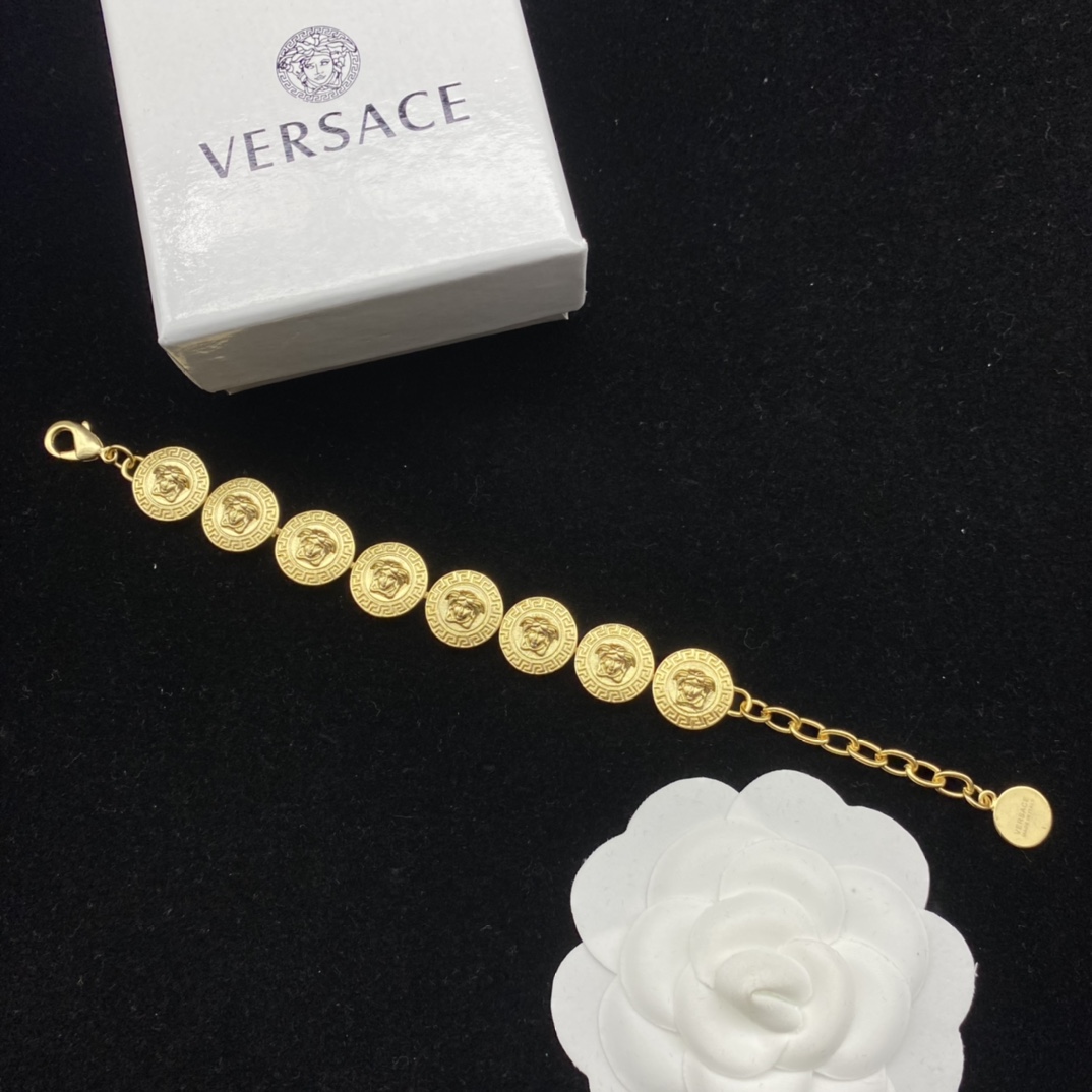 Versace Medusa Logo Bracelet - DesignerGu