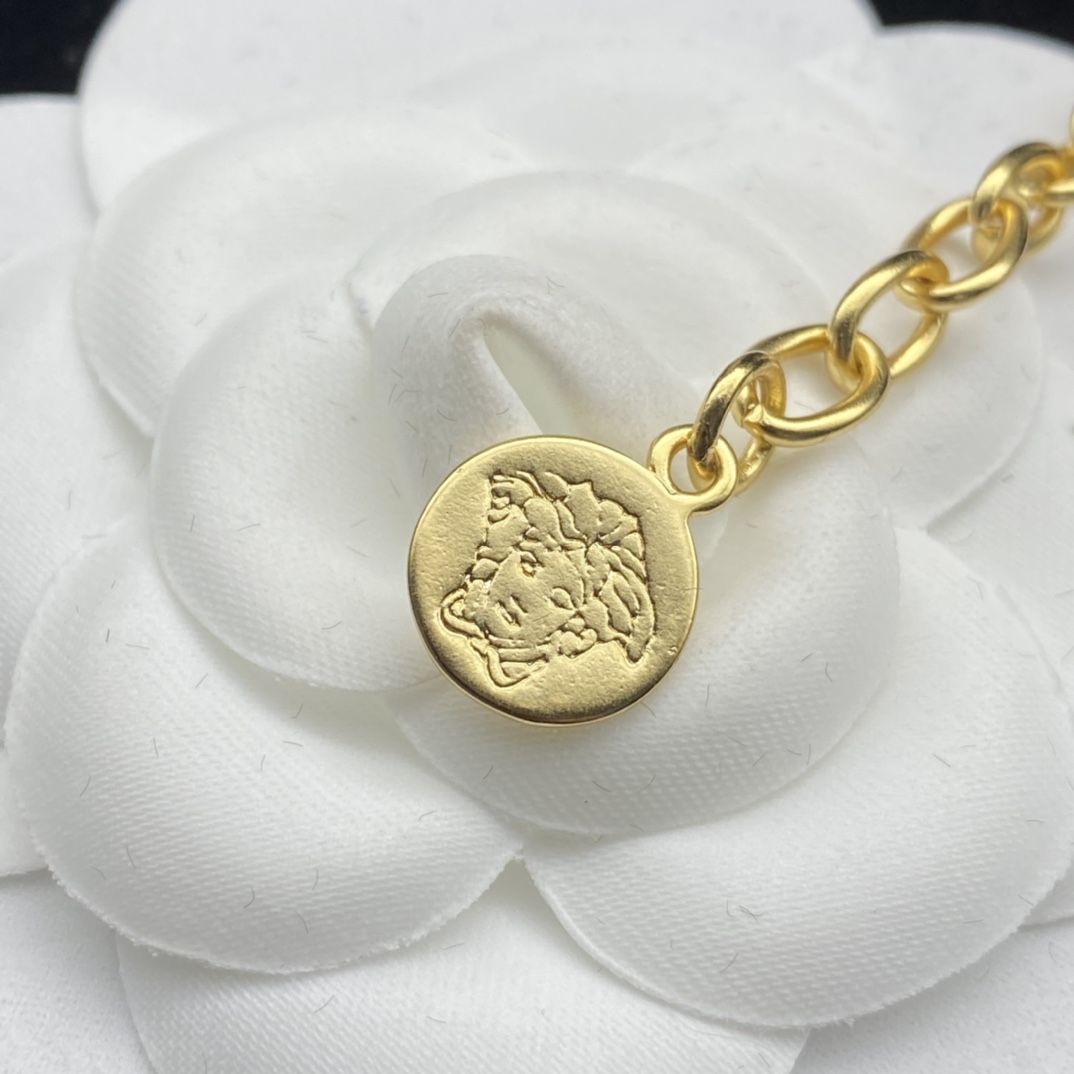 Versace Medusa Logo Bracelet - DesignerGu