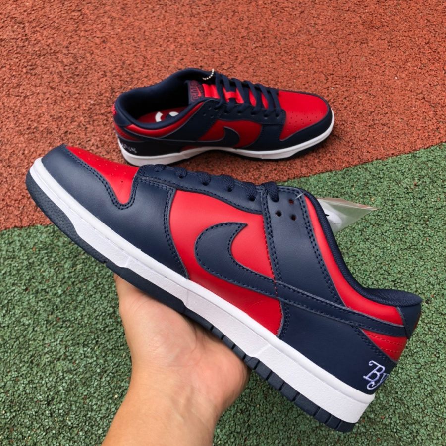 Nike x Supreme  Dunk Low Sneaker  do7412-984 - DesignerGu