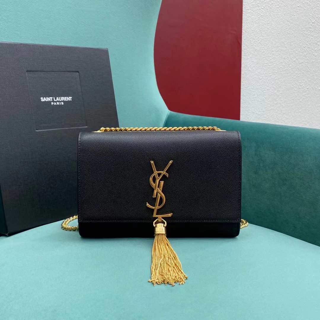 Saint Laurent Envelope Bag In Black(20-12.5-5CM) - DesignerGu