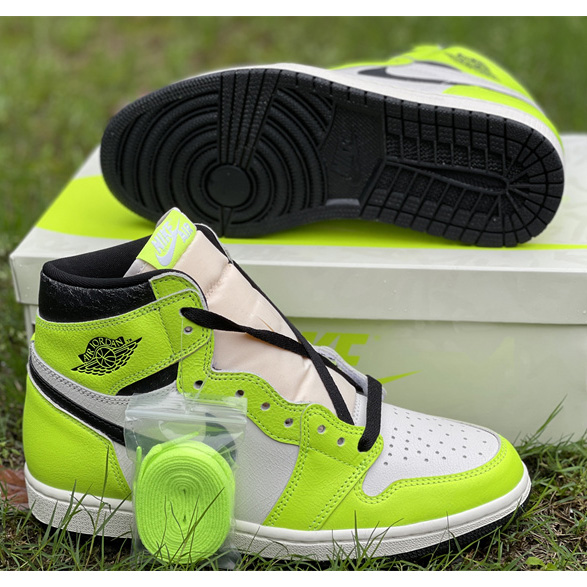 Air Jordan 1 High OG 'Volt' Sneakers   555088-702 - DesignerGu