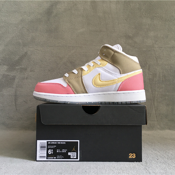 Jordan AJ1 Mid Sneaker  DDJ0338-100 - DesignerGu