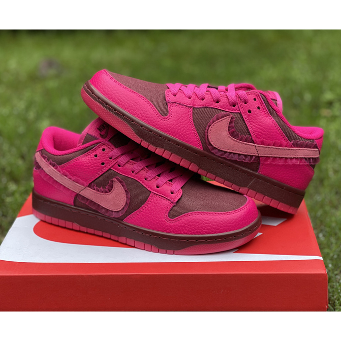 Nike Dunk Low 'Valentine's Day' Sneaker DQ9324-600 - DesignerGu