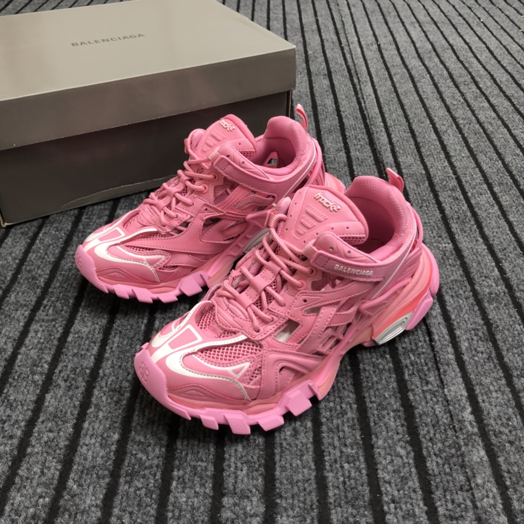 Balenciaga Track.2 Sneaker - DesignerGu