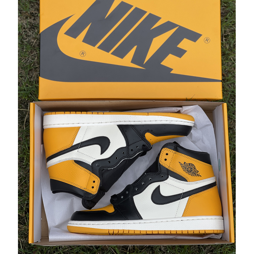 Air Jordan 1 High OG 'Yellow Toe' Sneaker  555088-711 - DesignerGu