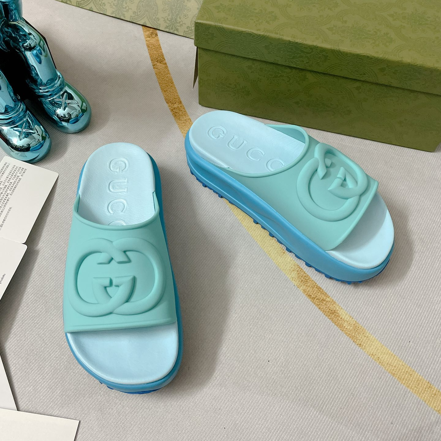 Gucci GG Thick soled slippers - DesignerGu