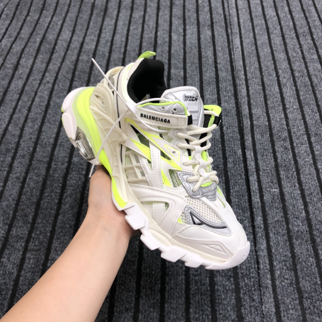 Balenciaga Track.2 Sneaker - DesignerGu