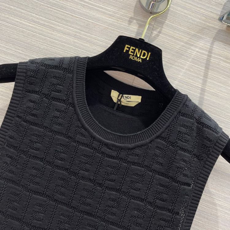 Fendi FF Logo Print Fitted Dress In Black - DesignerGu