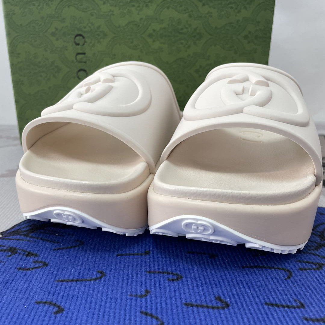 Gucci GG Thick soled slippers - DesignerGu