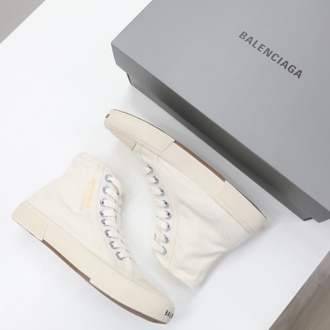 Balenciaga Men's  Paris High Top Sneaker In White - DesignerGu