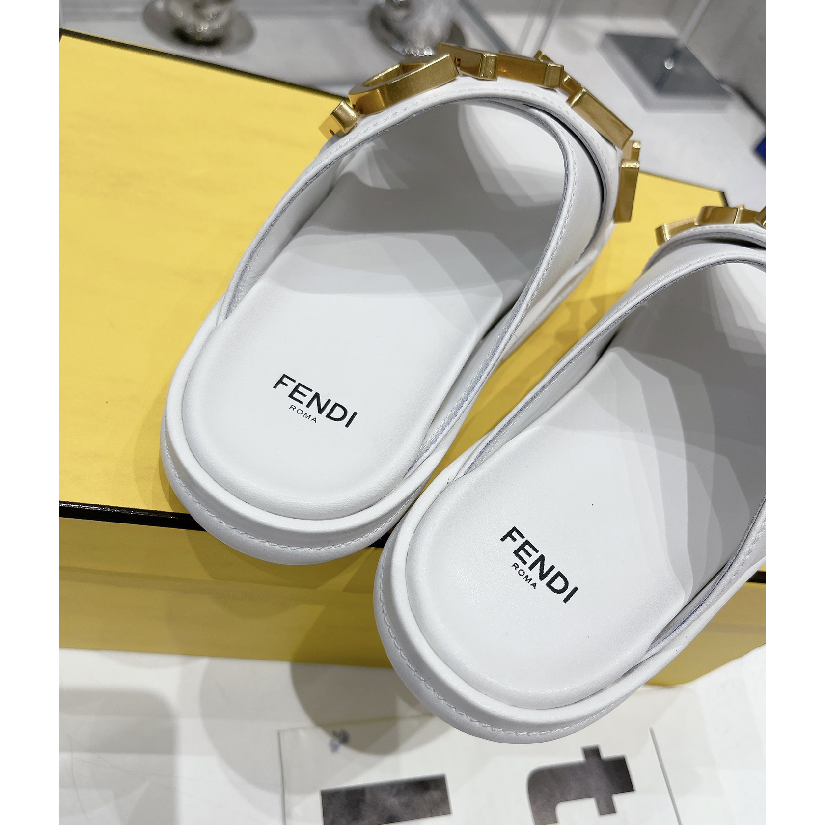 Fendi Graphy White Leather Slides - DesignerGu