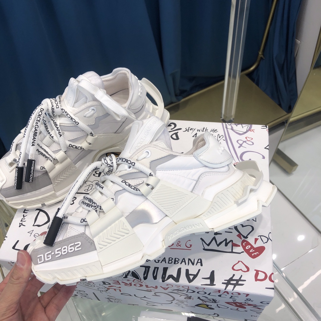 Dolce & Gabbana Mixed-Material Space Sneakers - DesignerGu