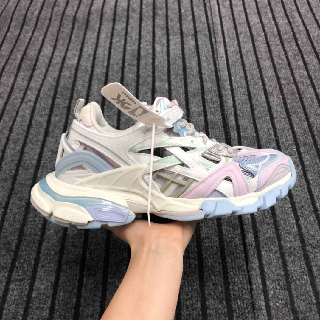 Balenciaga Track.2 Sneaker - DesignerGu