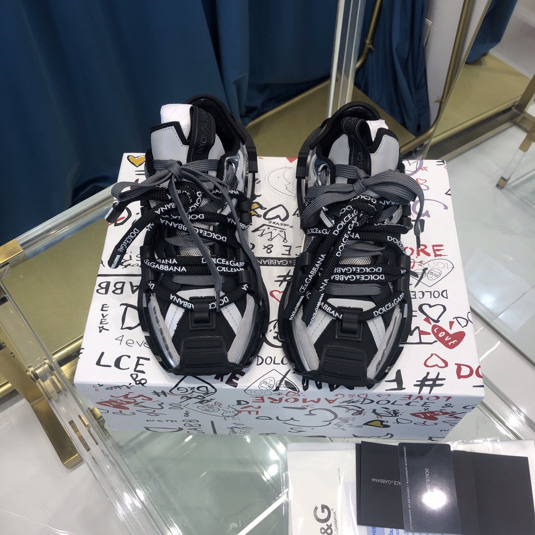 Dolce & Gabbana Mixed-Material Space Sneakers - DesignerGu