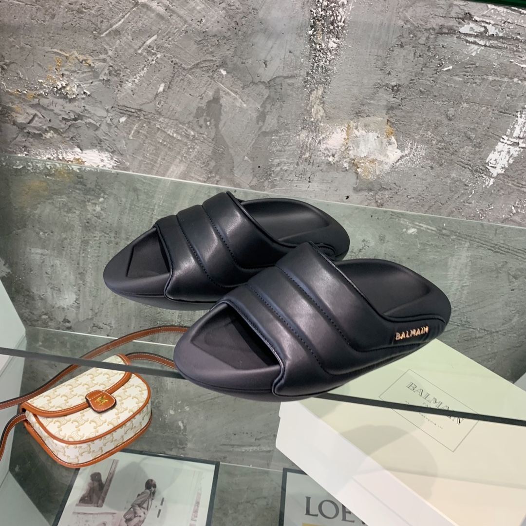 Balmain B-It-Puffy Slides - DesignerGu