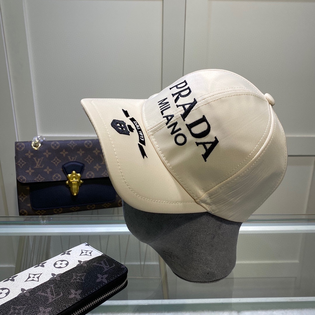 Prada Baseball Cap - DesignerGu