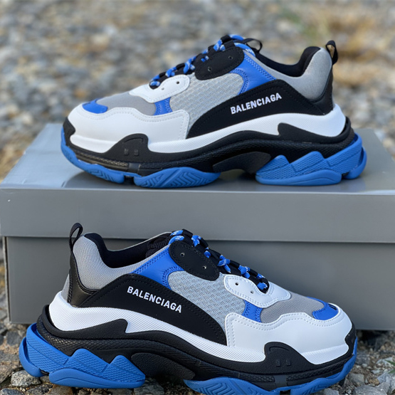 Balenciaga Triple S Sneaker - DesignerGu