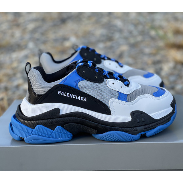 Balenciaga Triple S Sneaker - DesignerGu