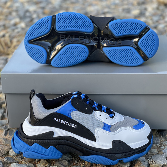 Balenciaga Triple S Sneaker - DesignerGu