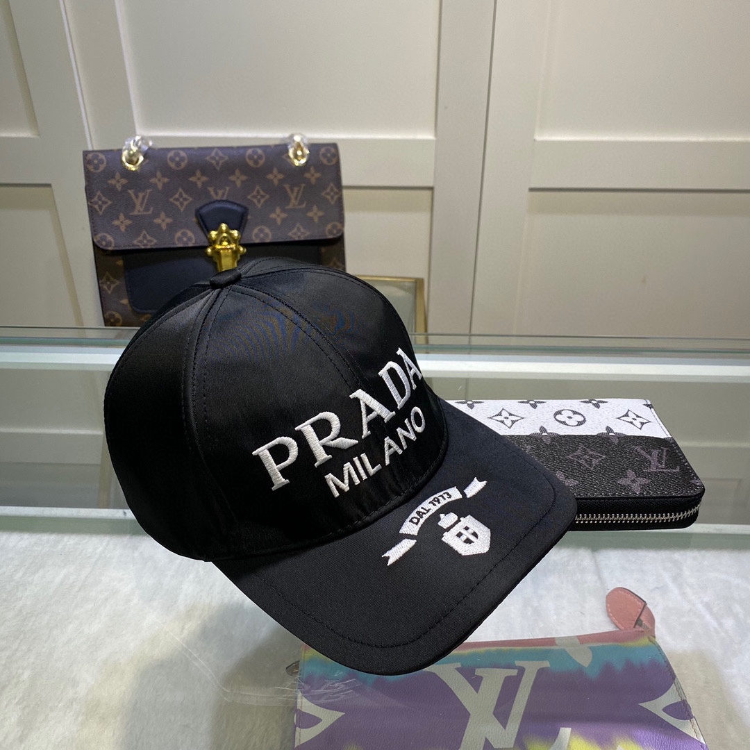 Prada Baseball Cap - DesignerGu