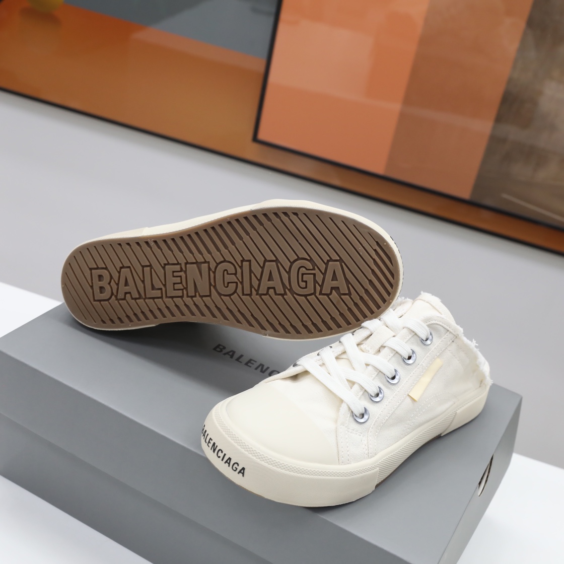 Balenciaga Men's Paris Sneaker Mule In White - DesignerGu