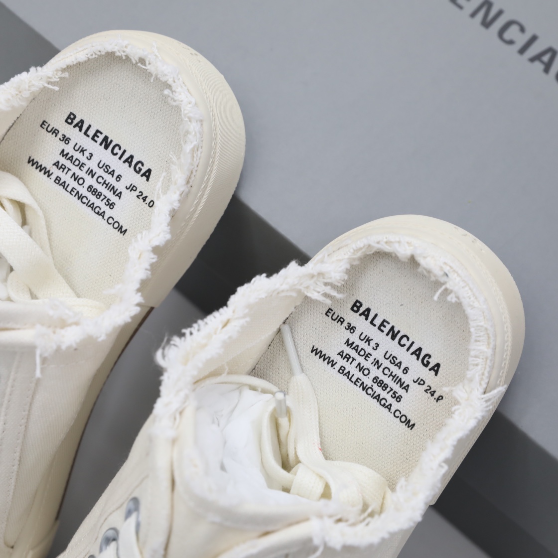 Balenciaga Men's Paris Sneaker Mule In White - DesignerGu