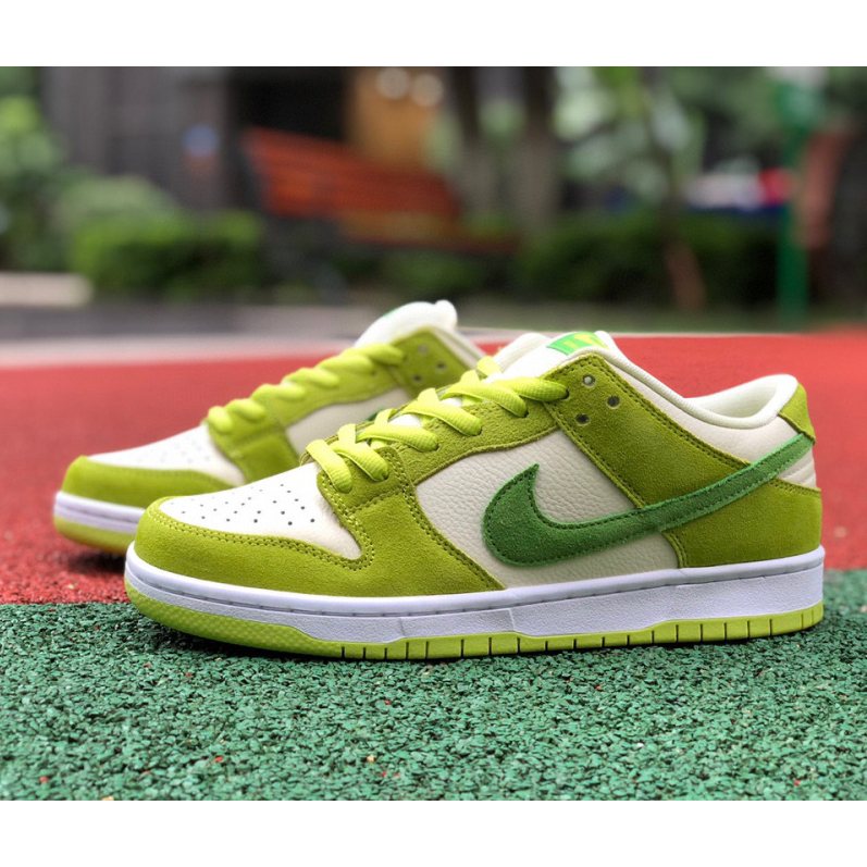 Nike SB Dunk Low "Green Apple" Sneaker   DM0807-300 - DesignerGu