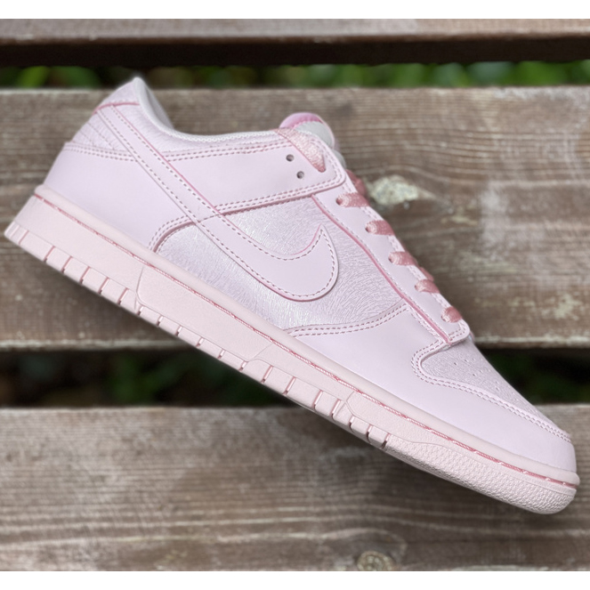 NIKE Dunk Low SE (GS) Sneaker    921803-601 - DesignerGu